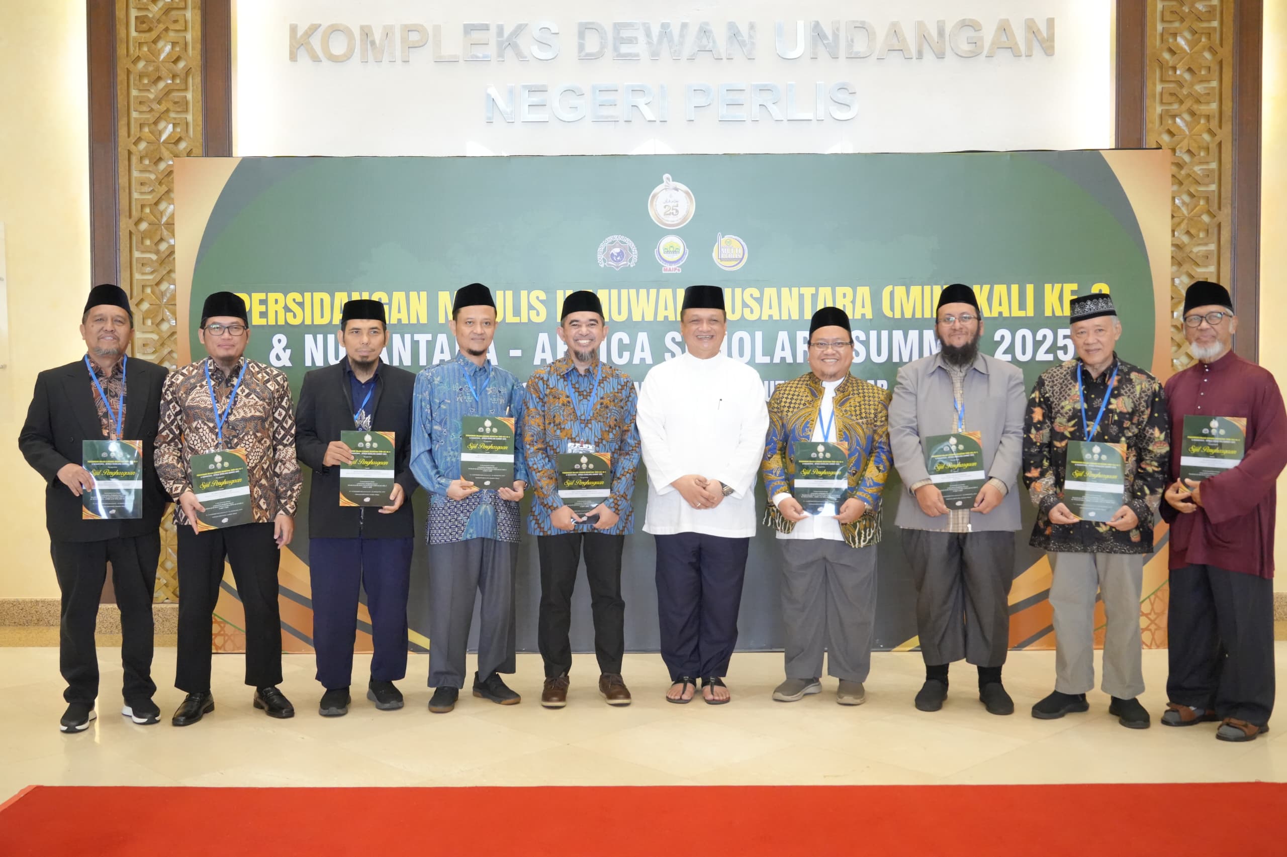 Resolusi Persidangan Majelis Ilmuwan Nusantara (MIN) (2)